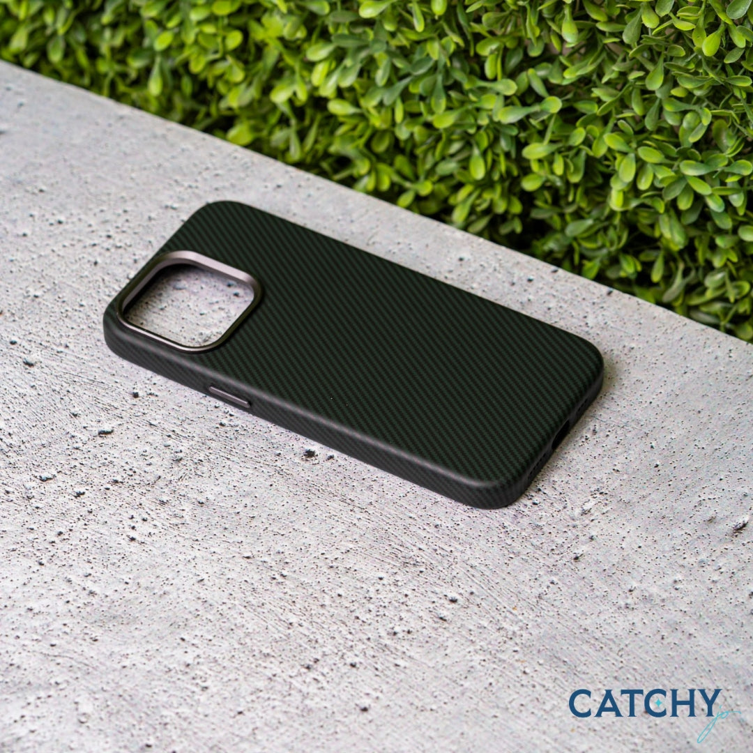 iPhone Slim Carbon Fiber Case